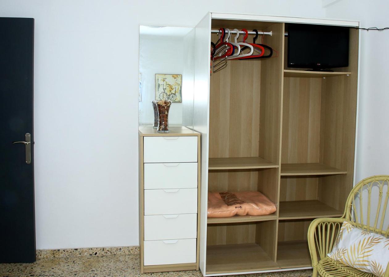 Apartamento R Y C Avilés Exteriör bild