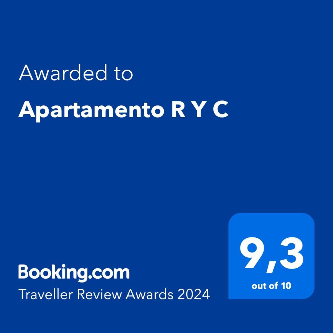 Apartamento R Y C Avilés Exteriör bild